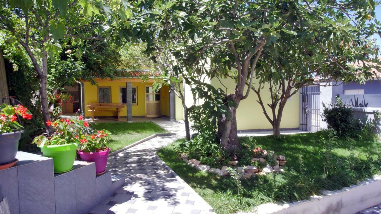 Ida Pula Exterior foto